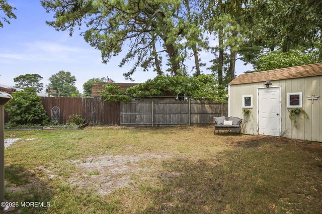 124 Queen Ann Road, Brick, NJ 08723