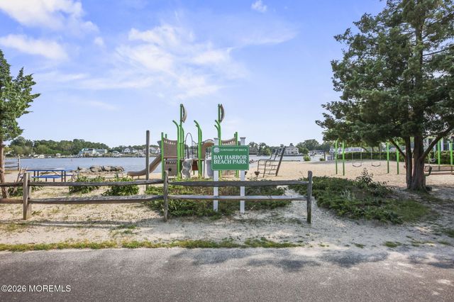 124 Queen Ann Road, Brick, NJ 08723