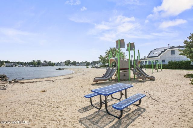 124 Queen Ann Road, Brick, NJ 08723