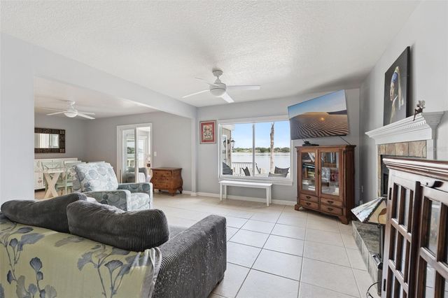 681 LAKE DEXTER CIRCLE, Winter Haven, FL 33884