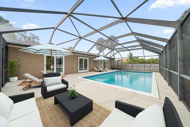 11 JEFF ROAD, Largo, FL 33774