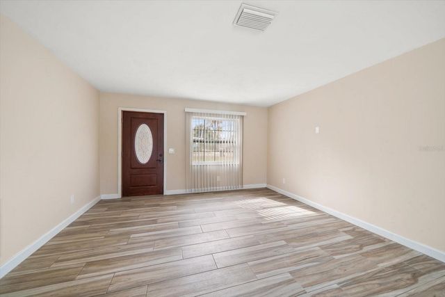 11 JEFF ROAD, Largo, FL 33774