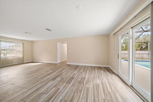 11 JEFF ROAD, Largo, FL 33774