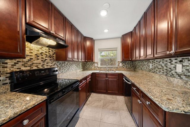 11 JEFF ROAD, Largo, FL 33774