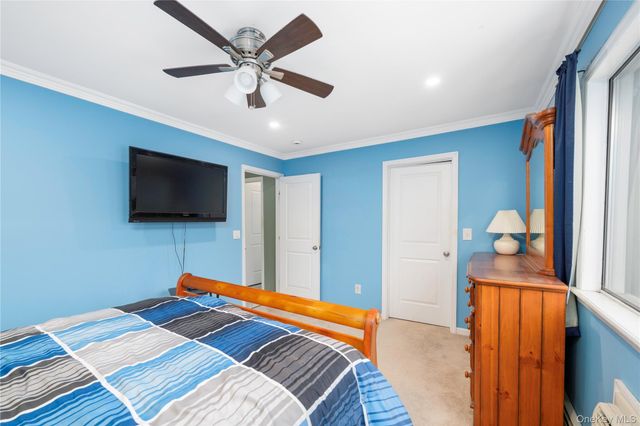 1212 Cherry Hill Drive, Poughkeepsie, NY 12603