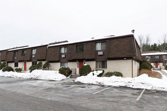 1212 Cherry Hill Drive, Poughkeepsie, NY 12603