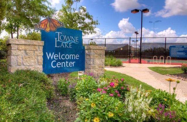 9302 Brady Branch Lane, Cypress, TX 77433
