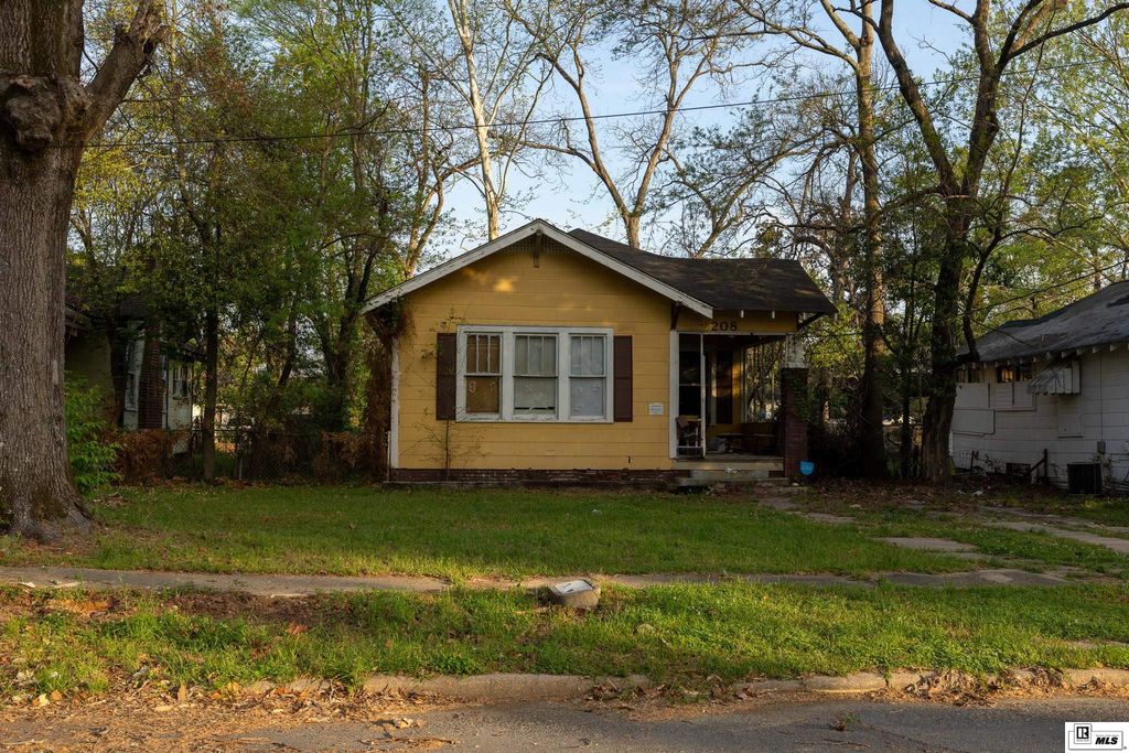 208 LAZARRE AVENUE, West Monroe, LA 71292