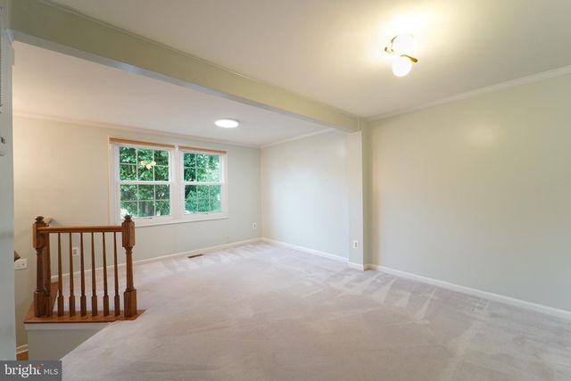 5718 CROATAN CT, Centreville, VA 20120