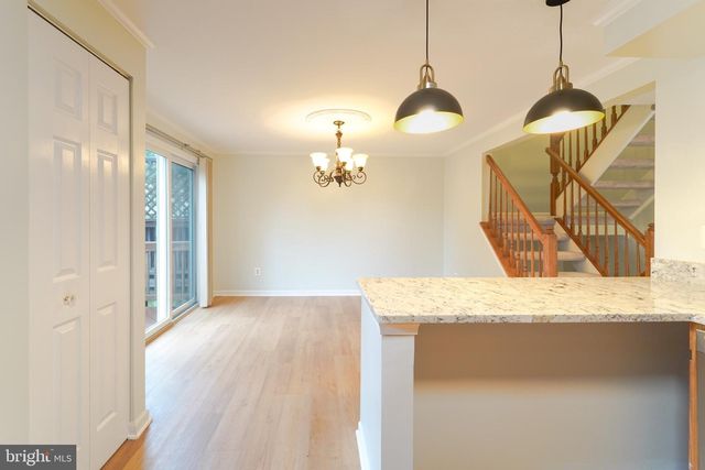5718 CROATAN CT, Centreville, VA 20120