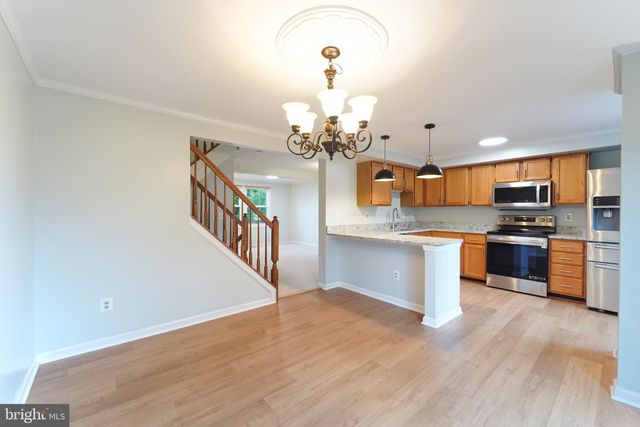 5718 CROATAN CT, Centreville, VA 20120