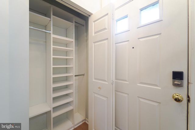 5718 CROATAN CT, Centreville, VA 20120