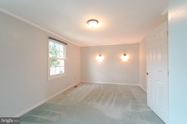 5718 CROATAN CT, Centreville, VA 20120