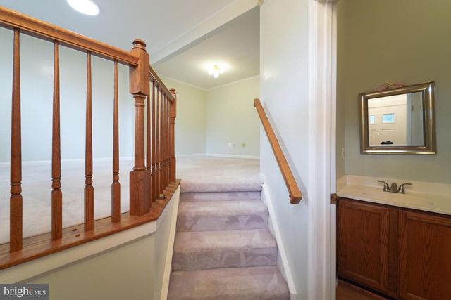 5718 CROATAN CT, Centreville, VA 20120