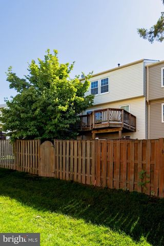 5718 CROATAN CT, Centreville, VA 20120