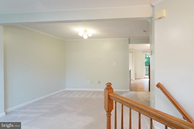 5718 CROATAN CT, Centreville, VA 20120