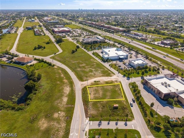 1504 SW 6th TER, Cape Coral, FL 33991