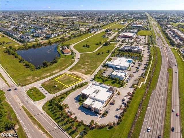1504 SW 6th TER, Cape Coral, FL 33991