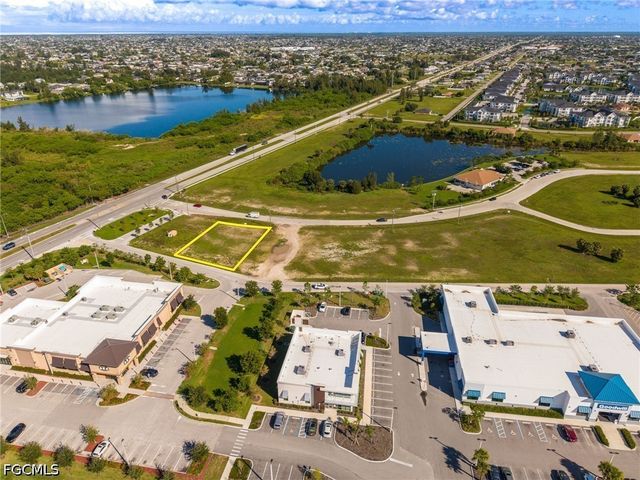 1504 SW 6th TER, Cape Coral, FL 33991