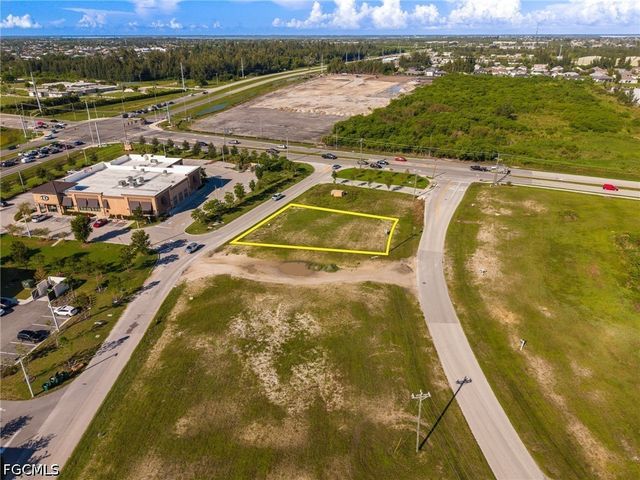 1504 SW 6th TER, Cape Coral, FL 33991