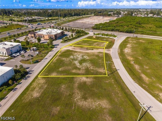 1504 SW 6th TER, Cape Coral, FL 33991