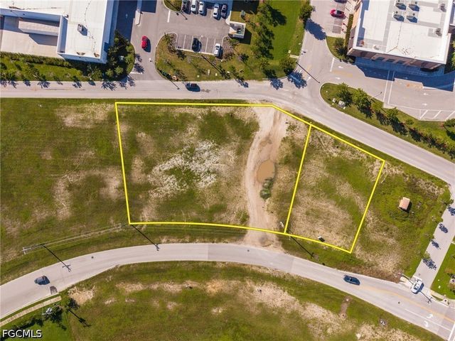 1504 SW 6th TER, Cape Coral, FL 33991