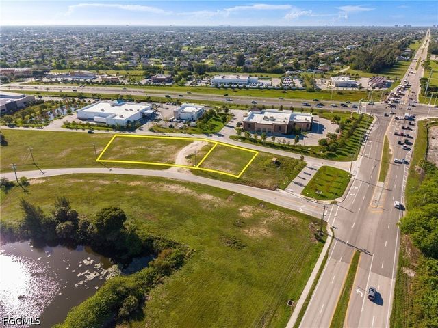 1504 SW 6th TER, Cape Coral, FL 33991