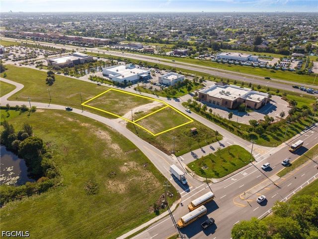 1504 SW 6th TER, Cape Coral, FL 33991