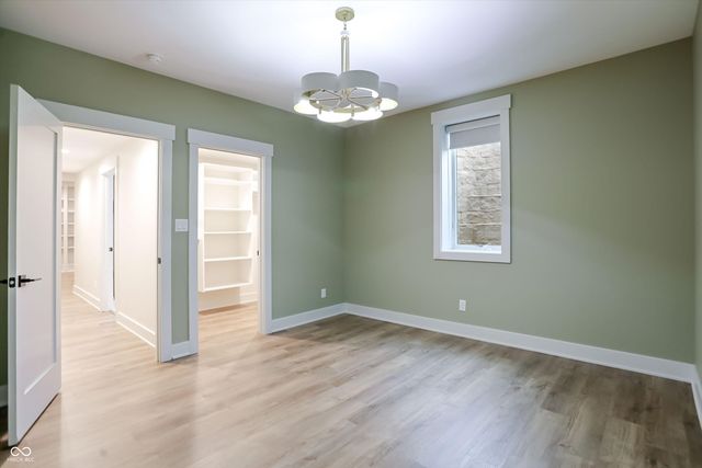 5714 Inglenook Way, Zionsville, IN 46077