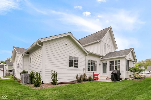 5714 Inglenook Way, Zionsville, IN 46077