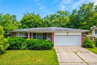 439 Windmill Point Drive, Flushing, MI 48433