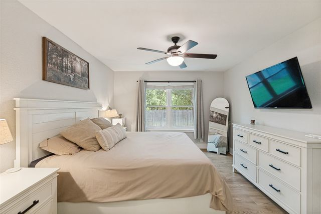 537 Blue Haze Drive, Fort Worth, TX 76108