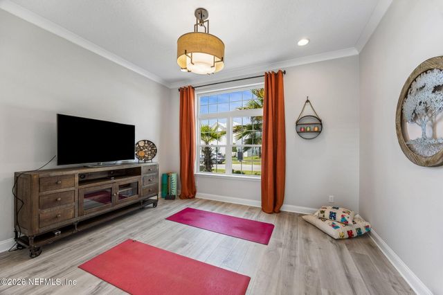 120 TORTOLA Way, St. Johns, FL 32259