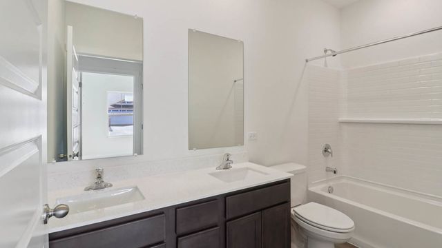 1139 Wood Lily Lane, Bartlett, IL 60103