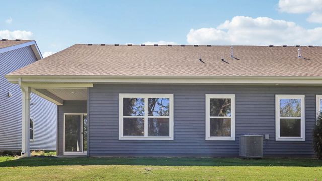 1139 Wood Lily Lane, Bartlett, IL 60103
