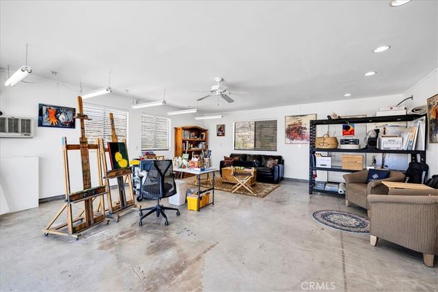 7880 Wesley Road, Joshua Tree, CA 92252