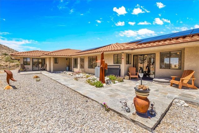 7880 Wesley Road, Joshua Tree, CA 92252