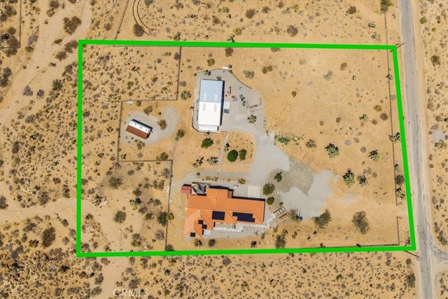 7880 Wesley Road, Joshua Tree, CA 92252