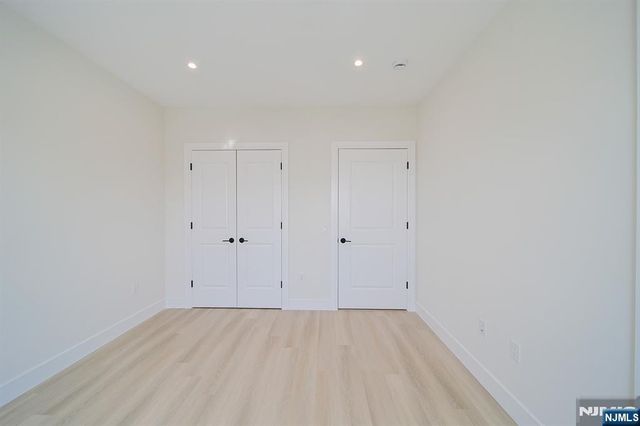 401 Central Boulevard 4C, Palisades Park, NJ 07650