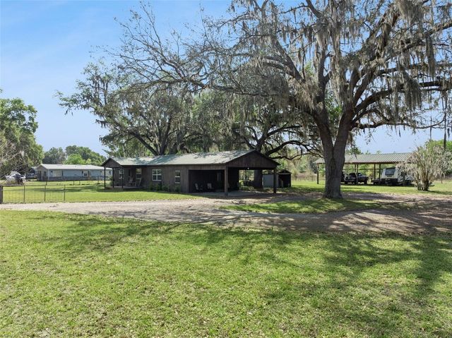 2201 SR 50, Webster, FL 33597