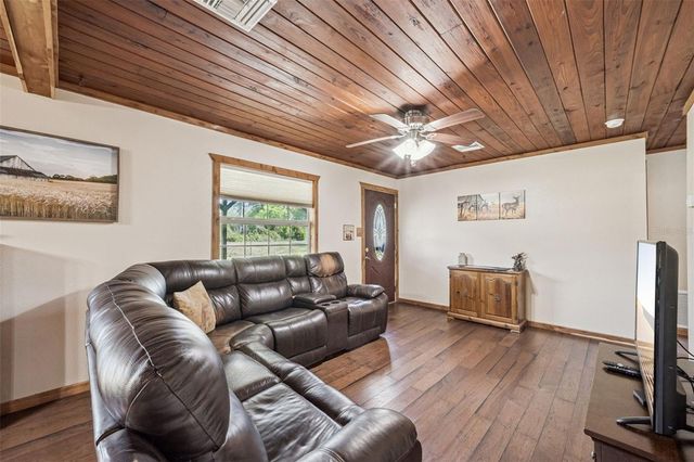 2201 SR 50, Webster, FL 33597