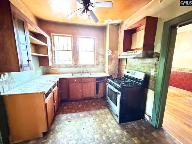3961 Live Oak Street, Columbia, SC 29205