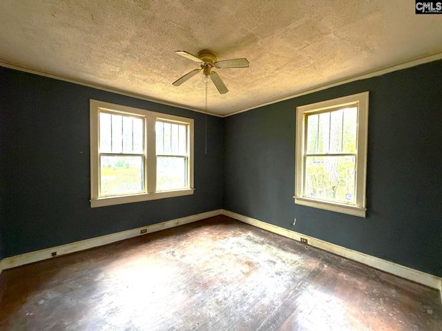 3961 Live Oak Street, Columbia, SC 29205