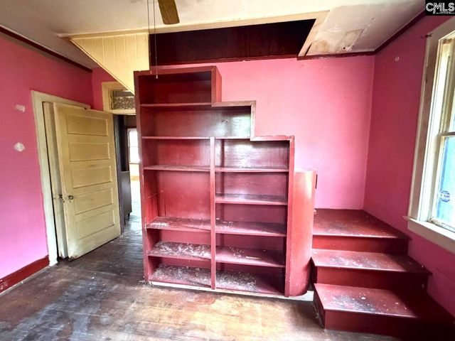 3961 Live Oak Street, Columbia, SC 29205