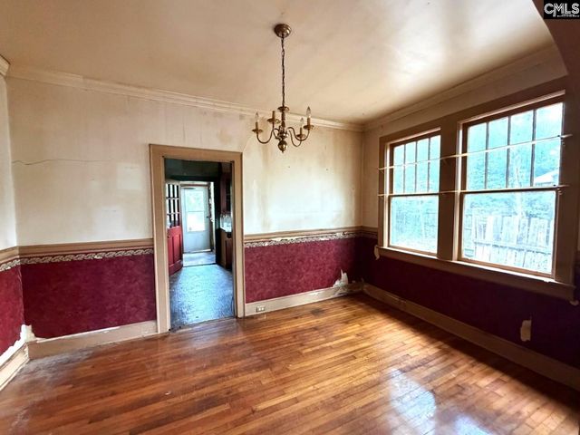 3961 Live Oak Street, Columbia, SC 29205