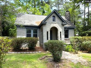 3961 Live Oak Street, Columbia, SC 29205