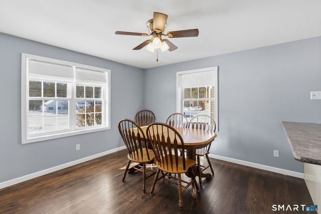 322 Tunxis Avenue, Bloomfield, CT 06002