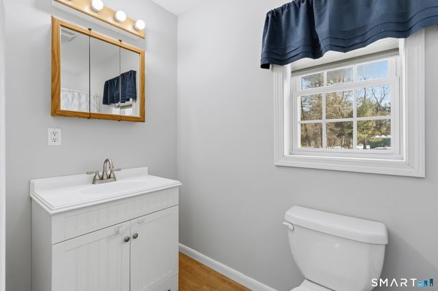 322 Tunxis Avenue, Bloomfield, CT 06002