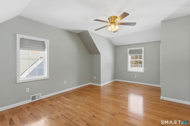 322 Tunxis Avenue, Bloomfield, CT 06002