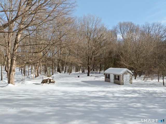 322 Tunxis Avenue, Bloomfield, CT 06002